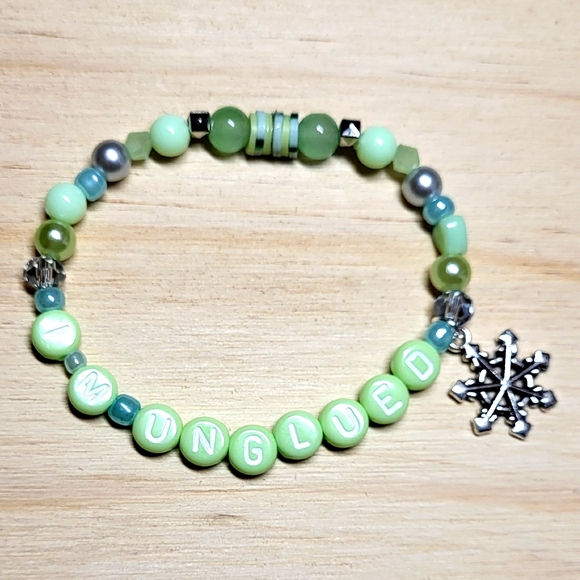 Snow on the Beach- Taylor Swift Friendship Bracelet - Picture 3 of 7